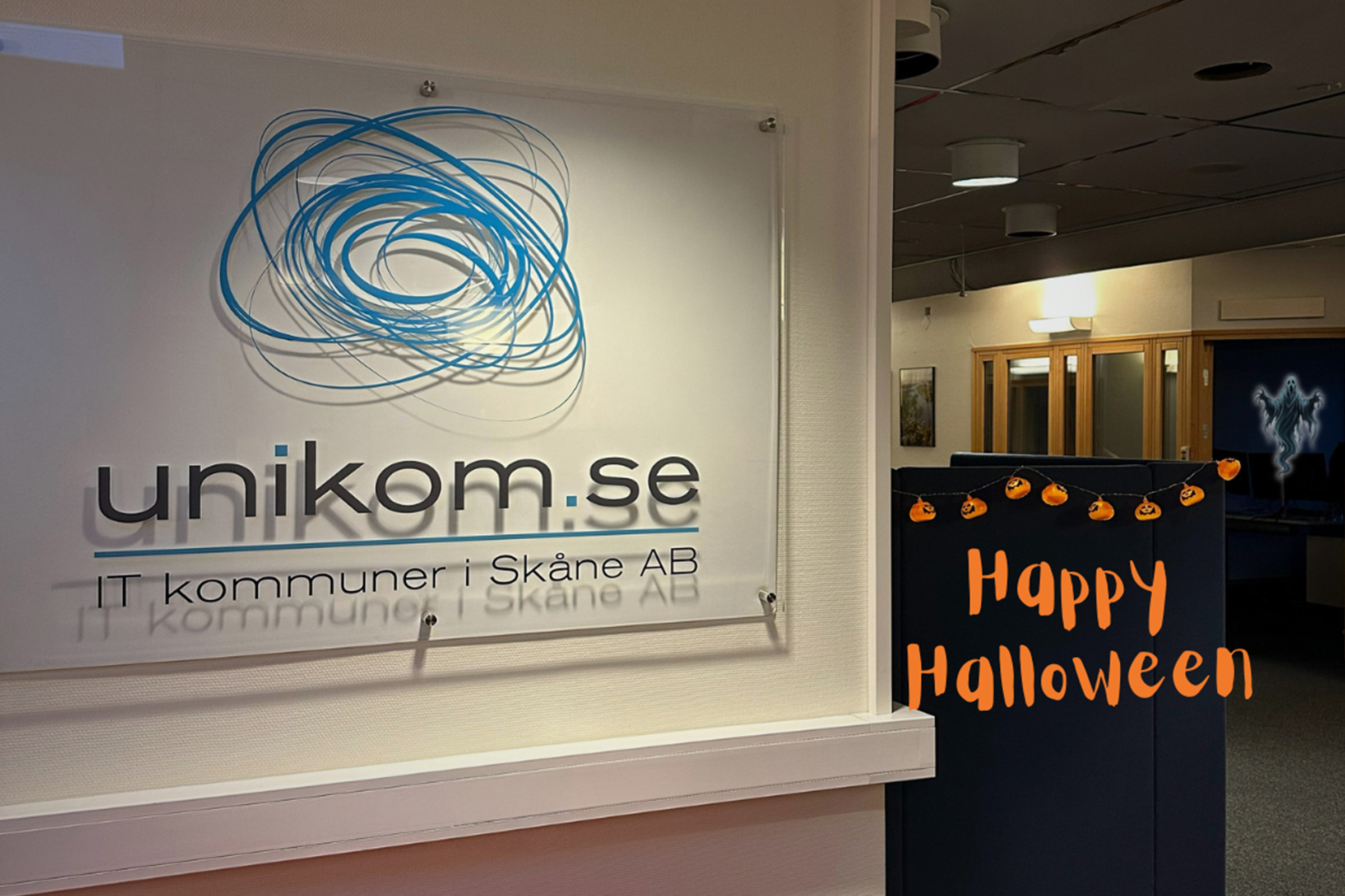 Halloweenstämning på Unikom